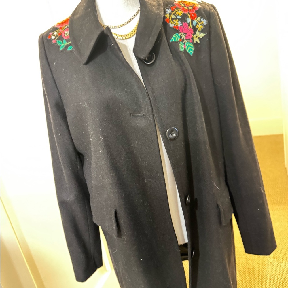 Loft Embroidered Black Women's Coat - Picture 2 of 6